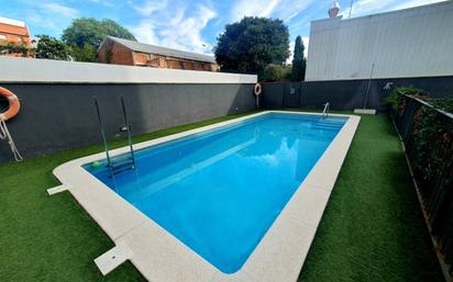 Swimming pool of Flat for sale in Sabadell  with Air Conditioner and Swimming Pool