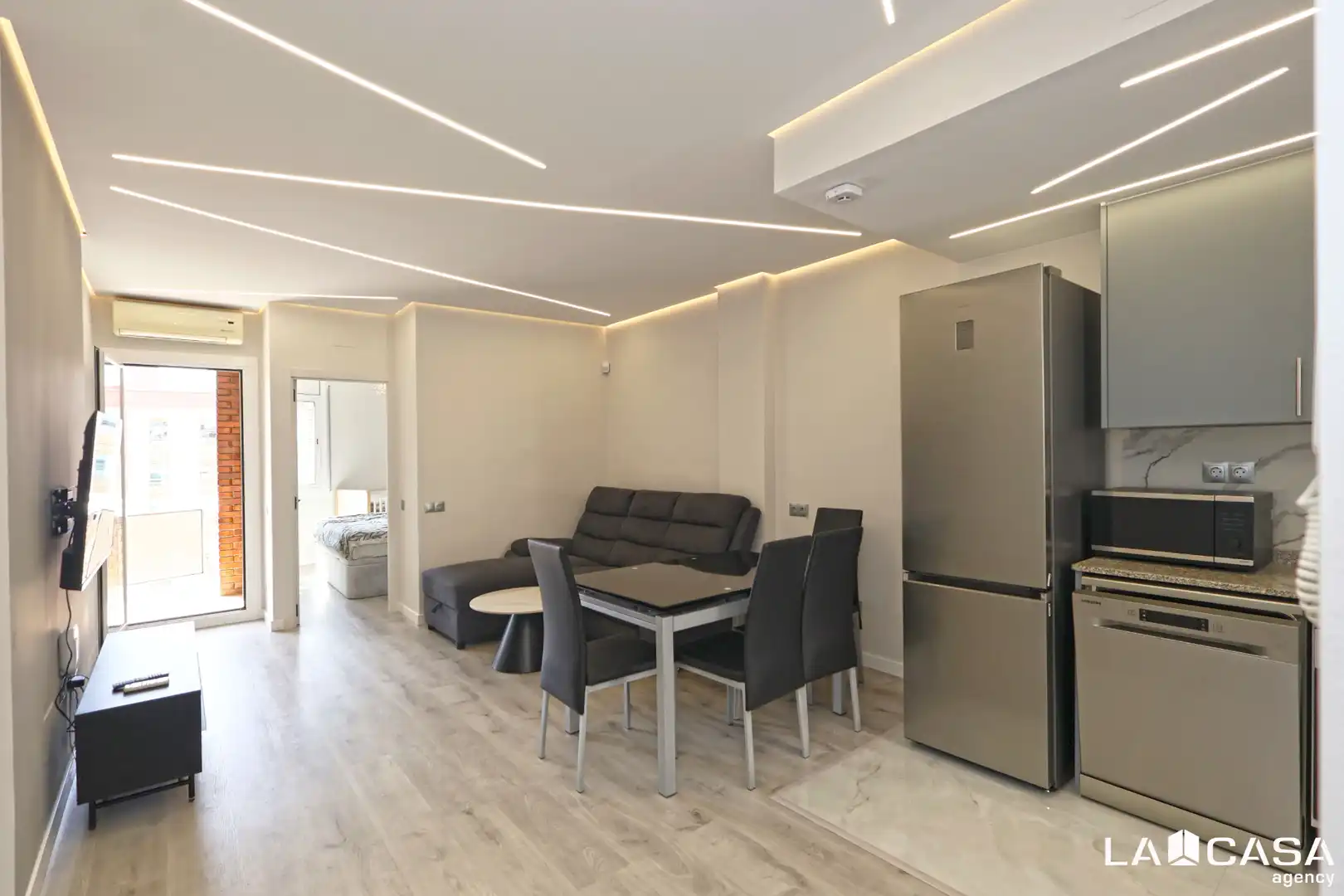 Living room of Attic for sale in Ciutat Vella