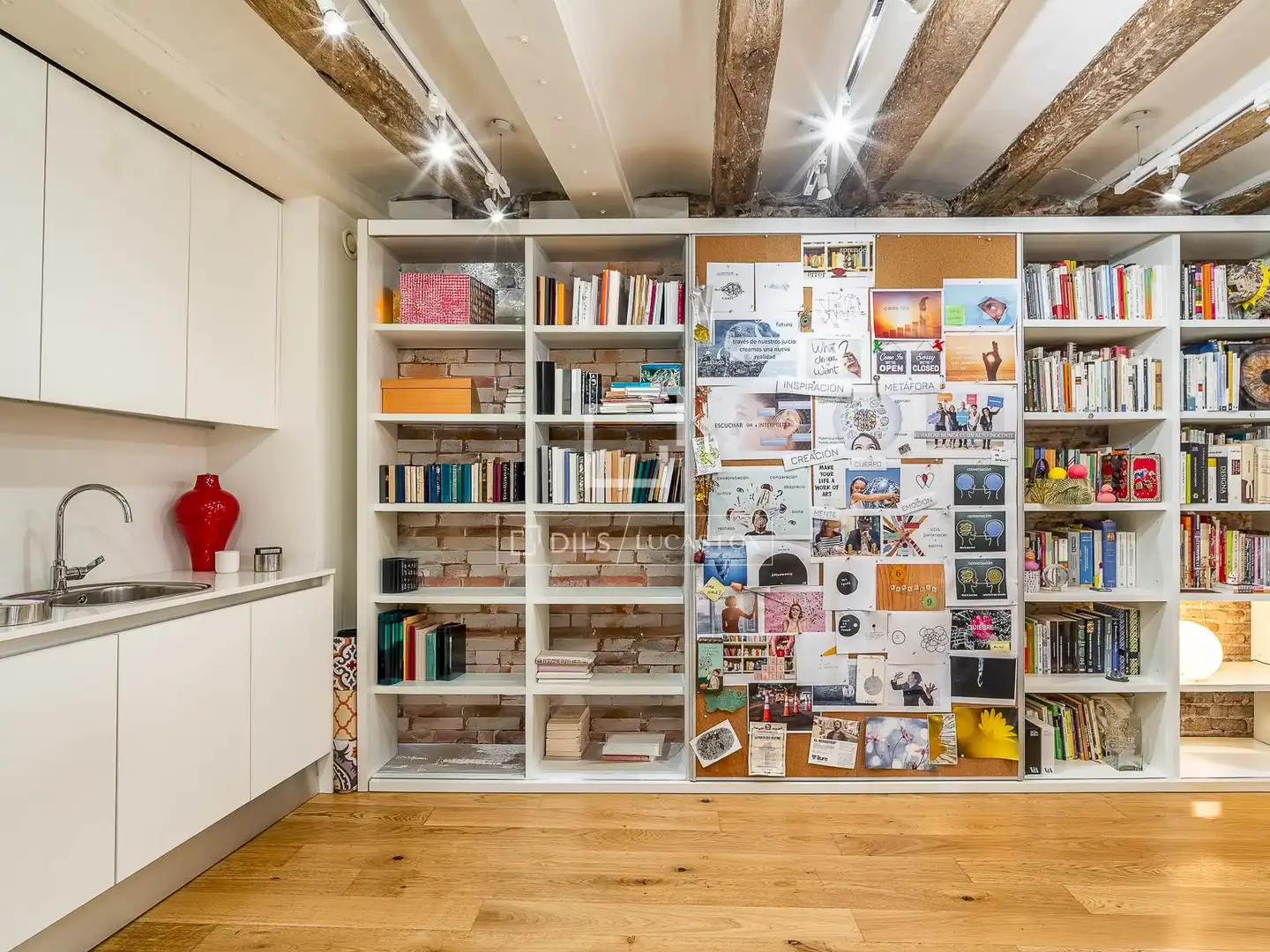 Piso en venta en Barcelona con Aire acondicionado, Calefacción y Parquet