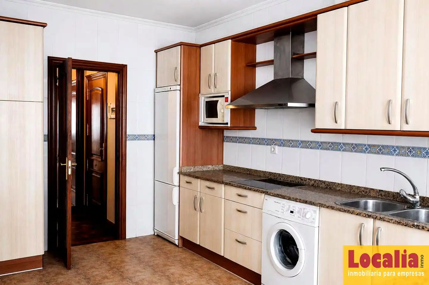 Gewerbefläche zum Verkauf in Sámano, imagen 25