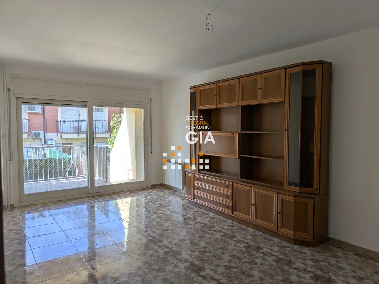Vista exterior de Casa adosada en venda en Agramunt amb Aire condicionat, Calefacció i Jardí privat