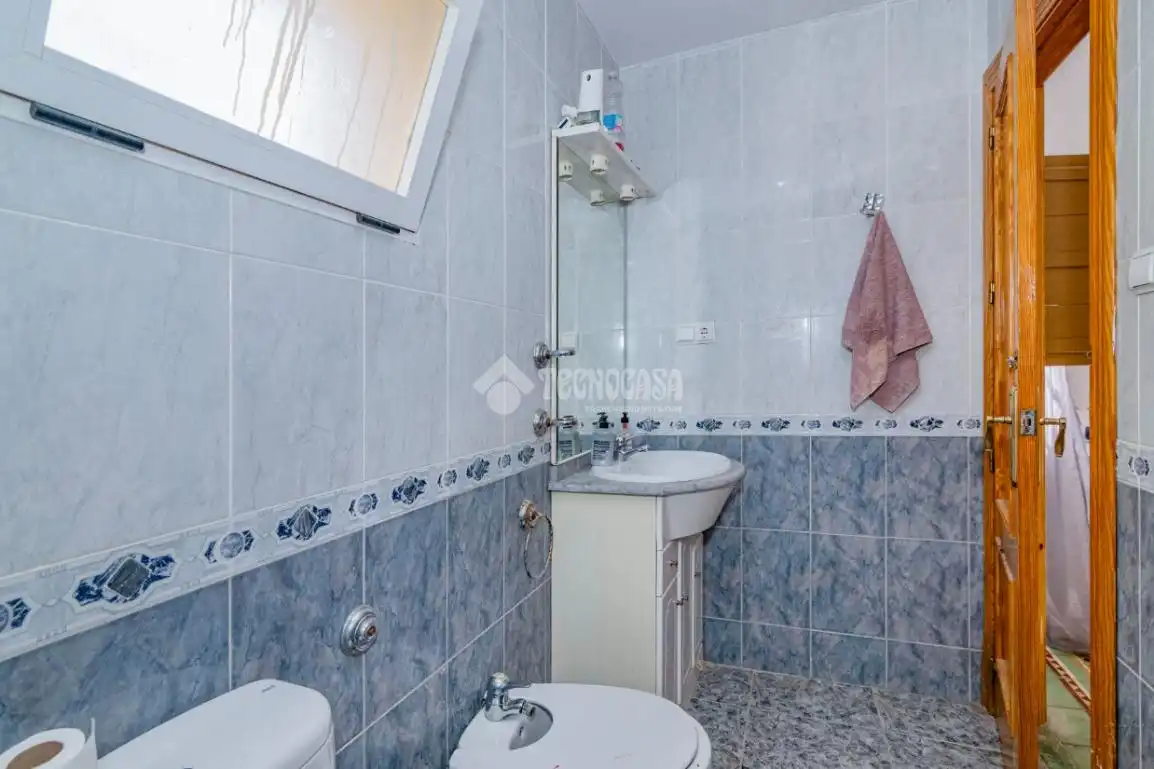 Bathroom of Houses for sale in Loja