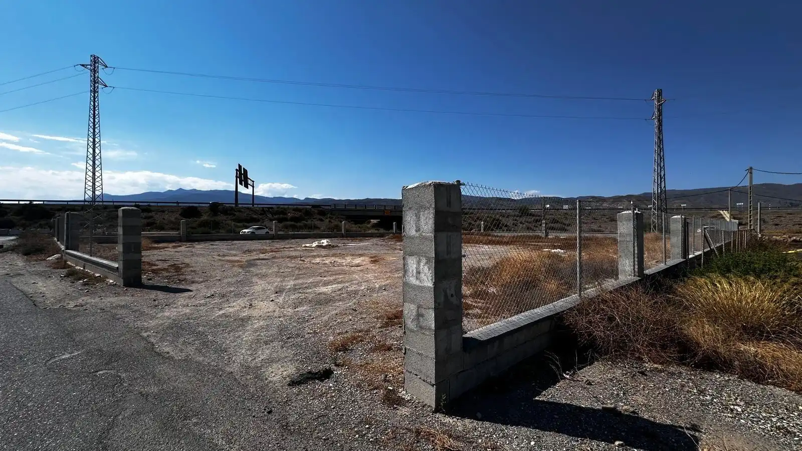 Lands and plots for sale in Roquetas de Mar ciudad