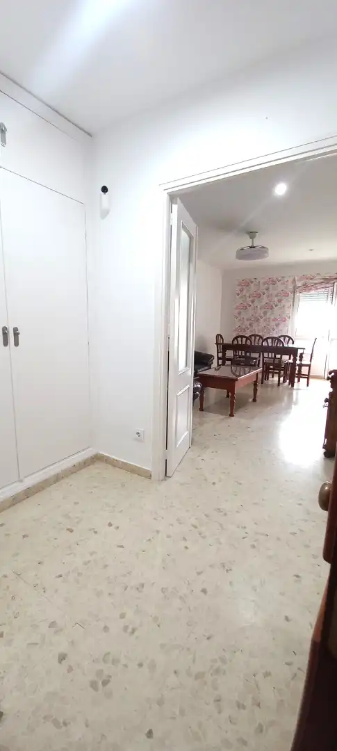 Piso con ascensor en venta en Valdelagrana, imagen 3