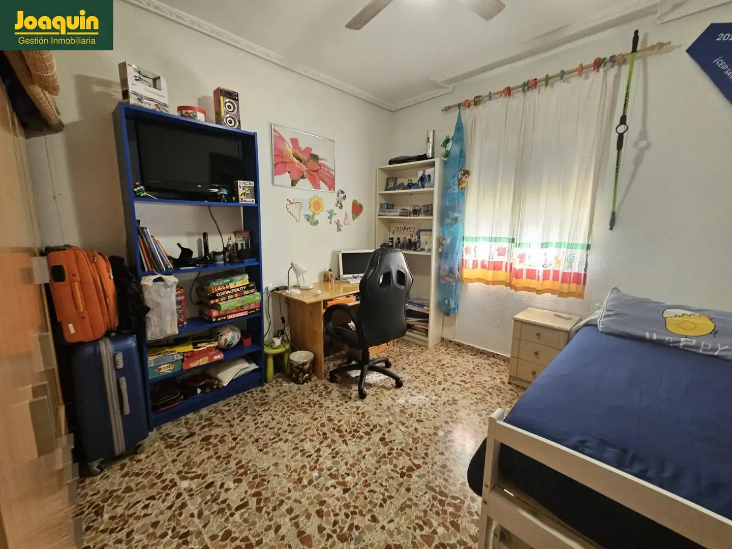Dormitori de Casa o xalet en venda en Córdoba amb Aire condicionat, Traster i Piscina