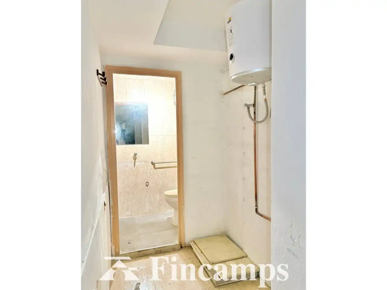 Commercial properties for rent in Sabadell  with Air Conditioner and Alarm
