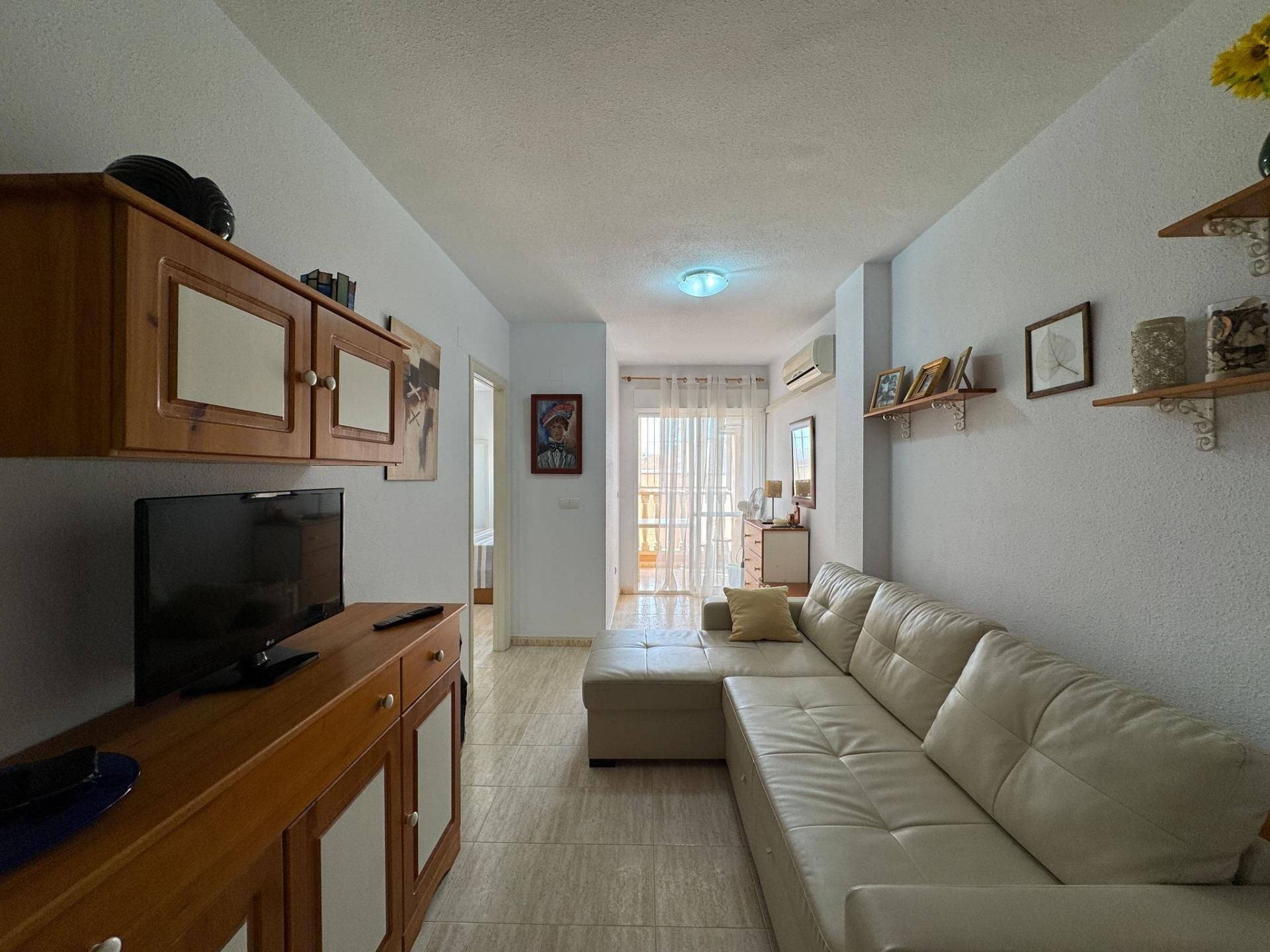 Sala d'estar de Apartament en venda en Torrevieja amb Aire condicionat, Calefacció i Terrassa
