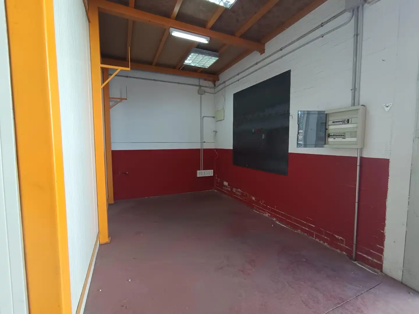 Nave industrial in vendita a Periurbano Este - Campiña, imagen 6
