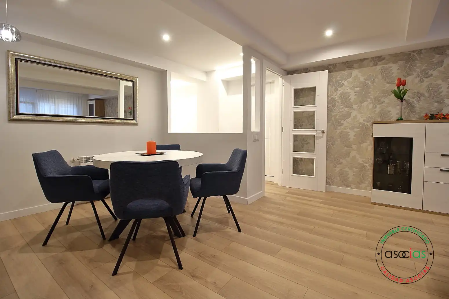Dining room of Flat for sale in Gijón   with Heating and Parquet flooring