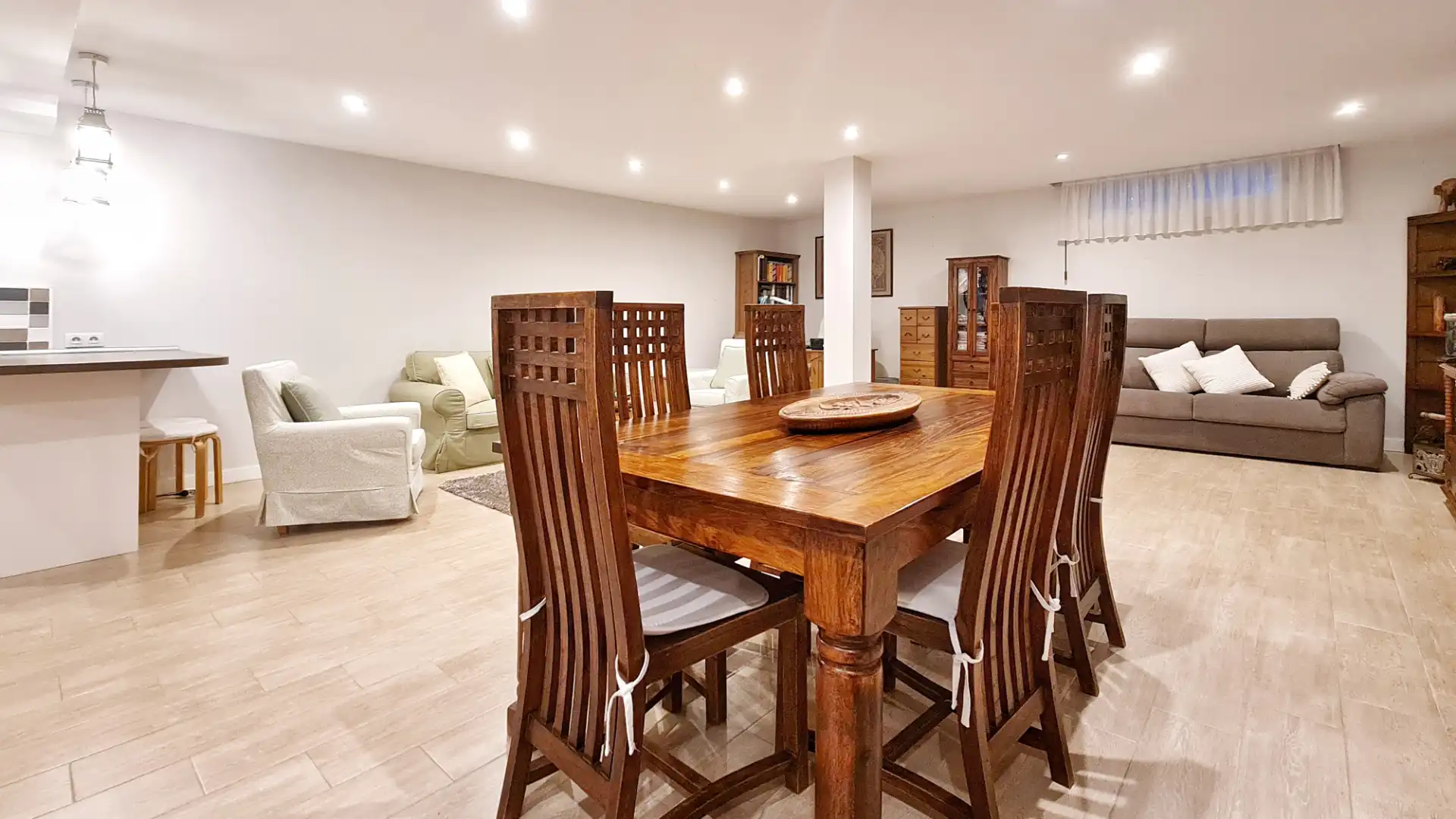 Detached homes for rent in Calle de la Navallera, Centro Comercial - Hospital