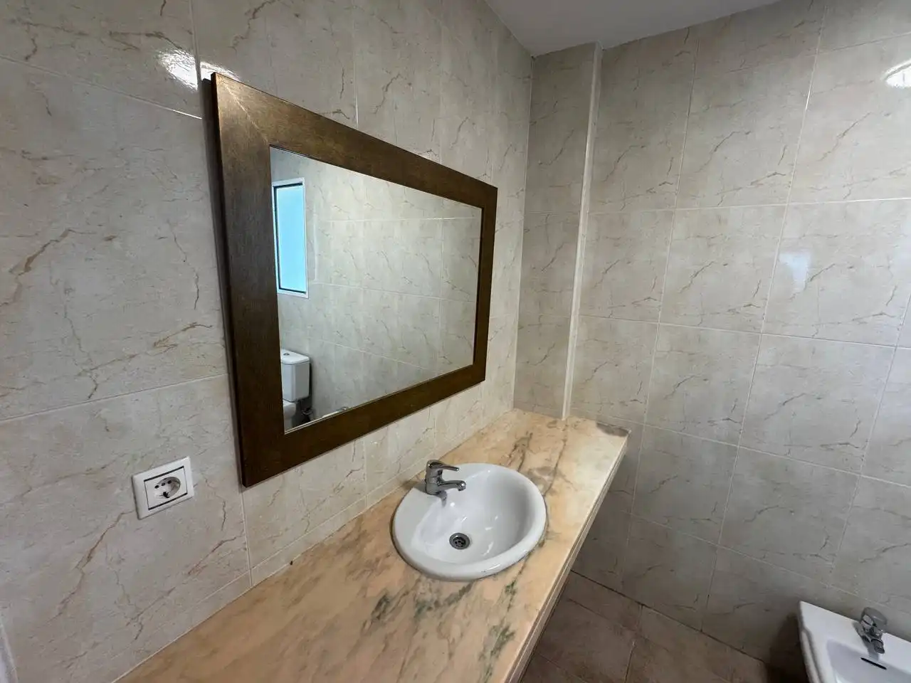 Baño de Casa o chalet en venta en Palmera con Amueblado, Microondas y TV