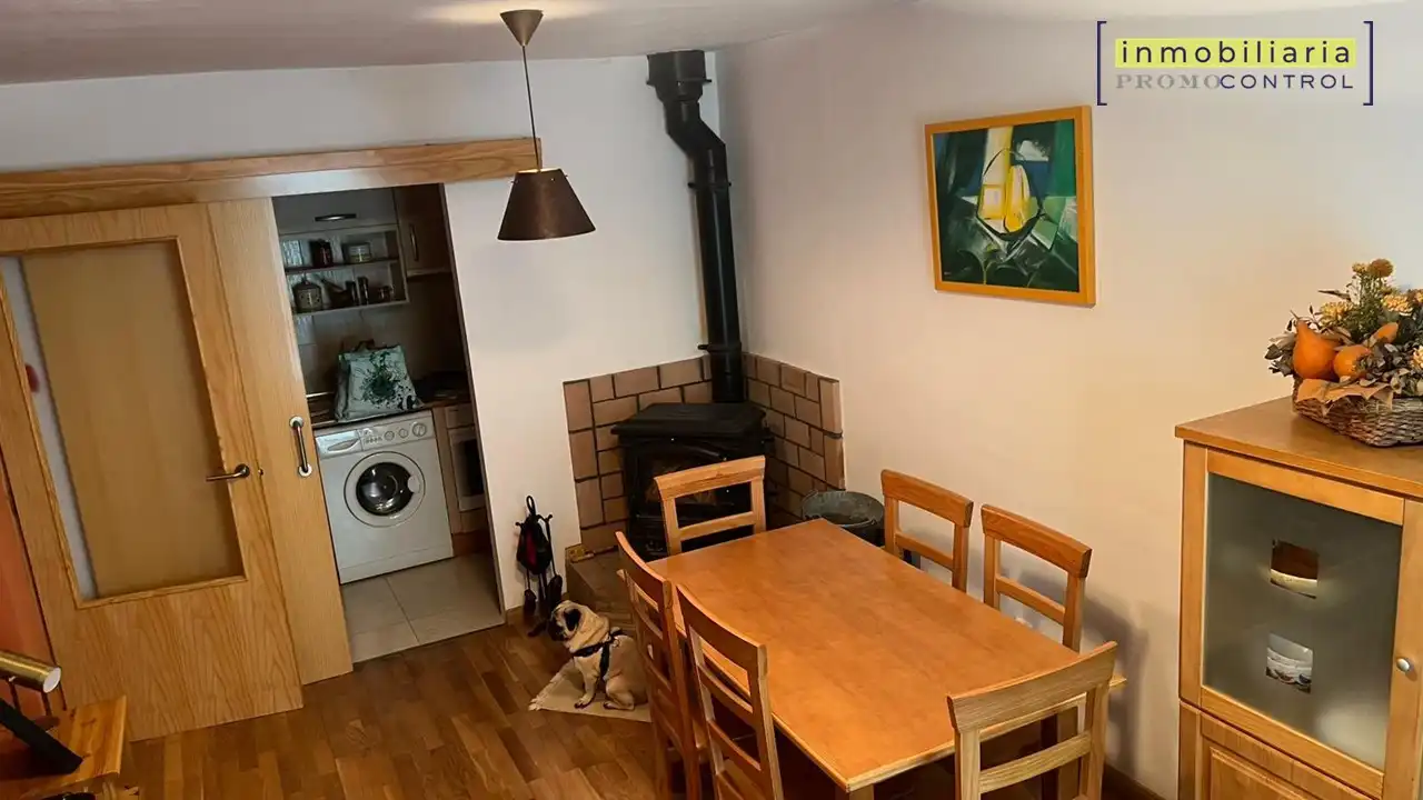 Piso en venta en Canfranc, Huesca