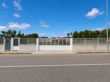 Industrial land for sale in Avinguda de Xàtiva