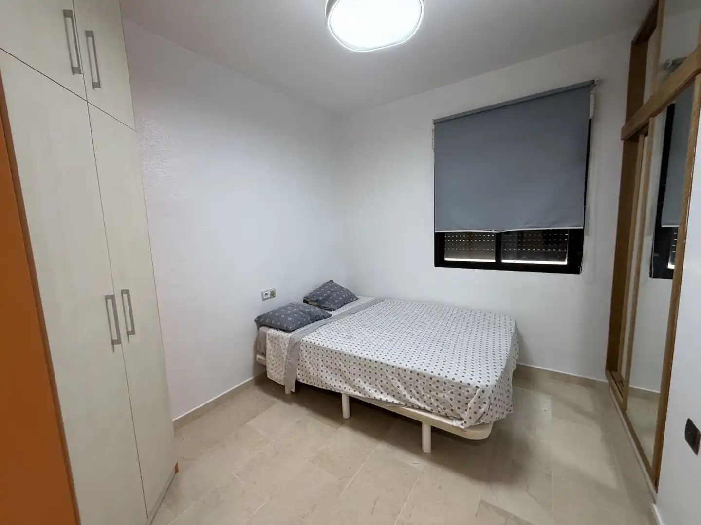 Habitación de Ático de alquiler en Orihuela con Aire acondicionado, Calefacción y Terraza