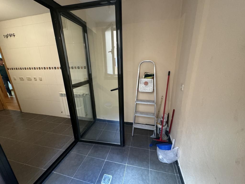 Flat to rent in Cuenca Capital  with Heating and Community pool