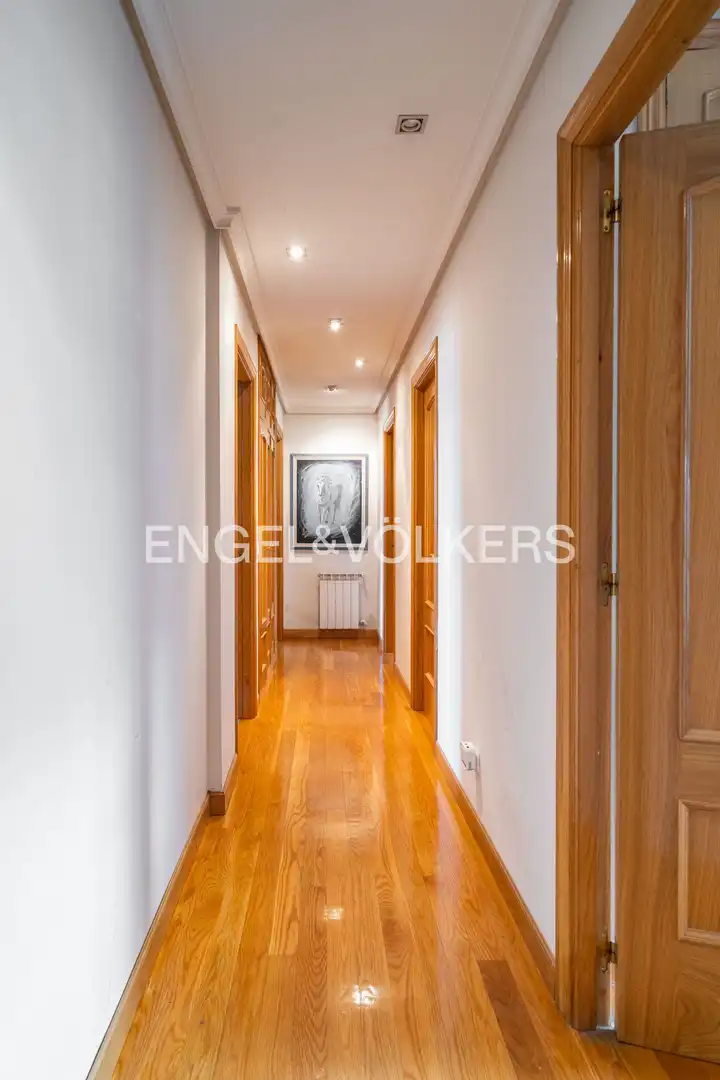 Ático en venta en Calle Hermanas Bronte, La Pereda