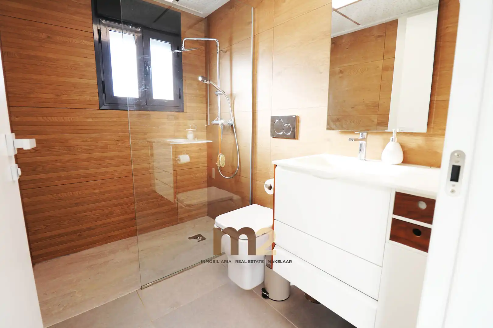 Adosado con terraza en venta en Carrer Carcaixent, imagen 15