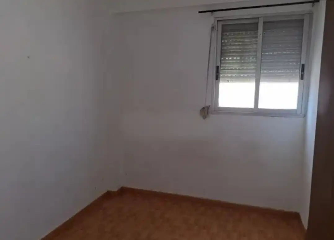 Habitación de Piso en venta en Valencia con Balcón