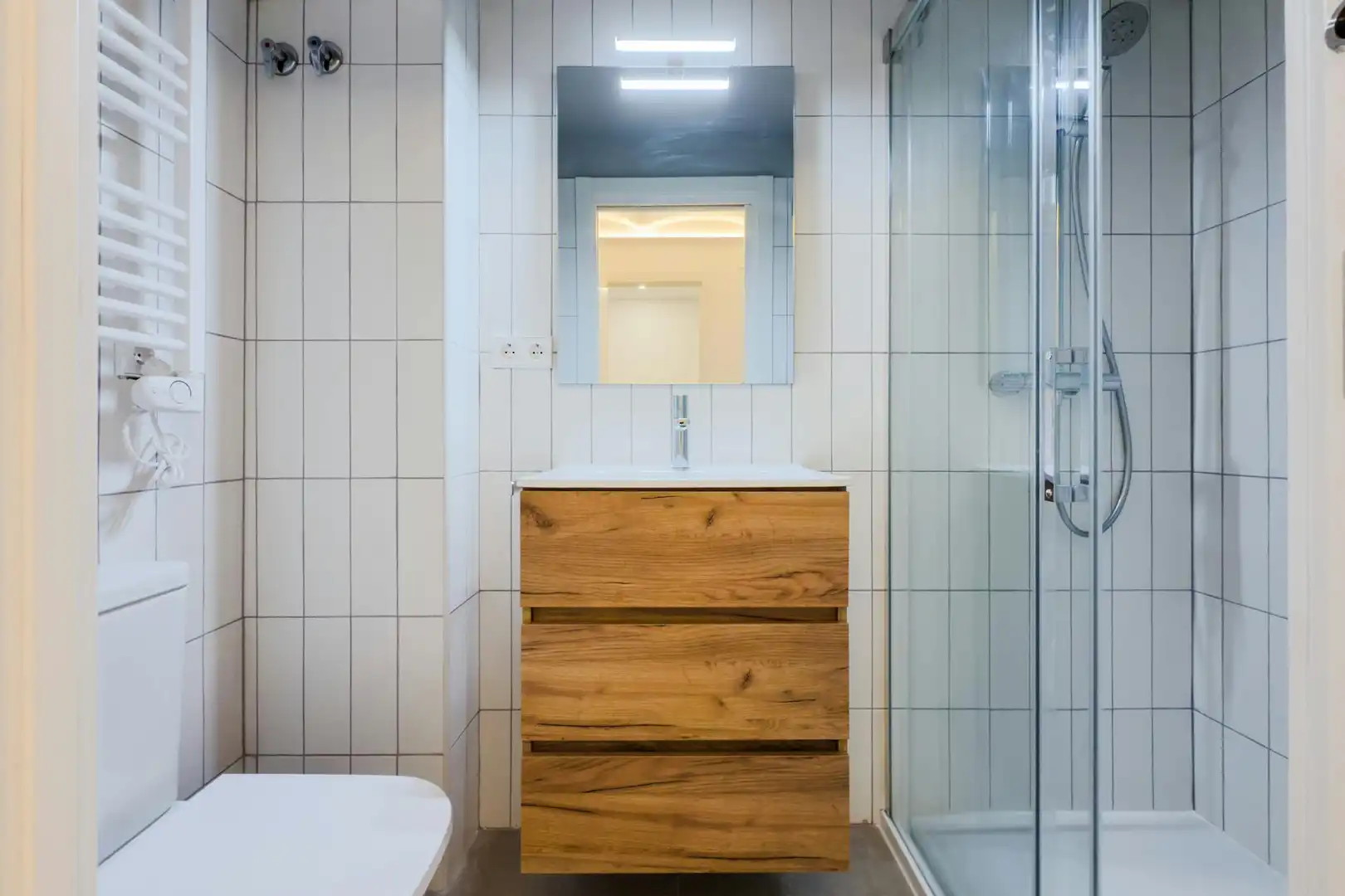 Baño de Piso de alquiler en Barcelona con Aire acondicionado, Amueblado y Lavadora
