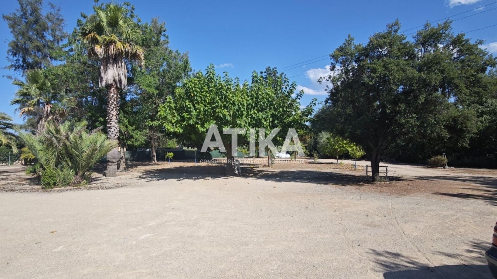 House or chalet to rent in Ontinyent  with Air Conditioner, Private garden and Storage room