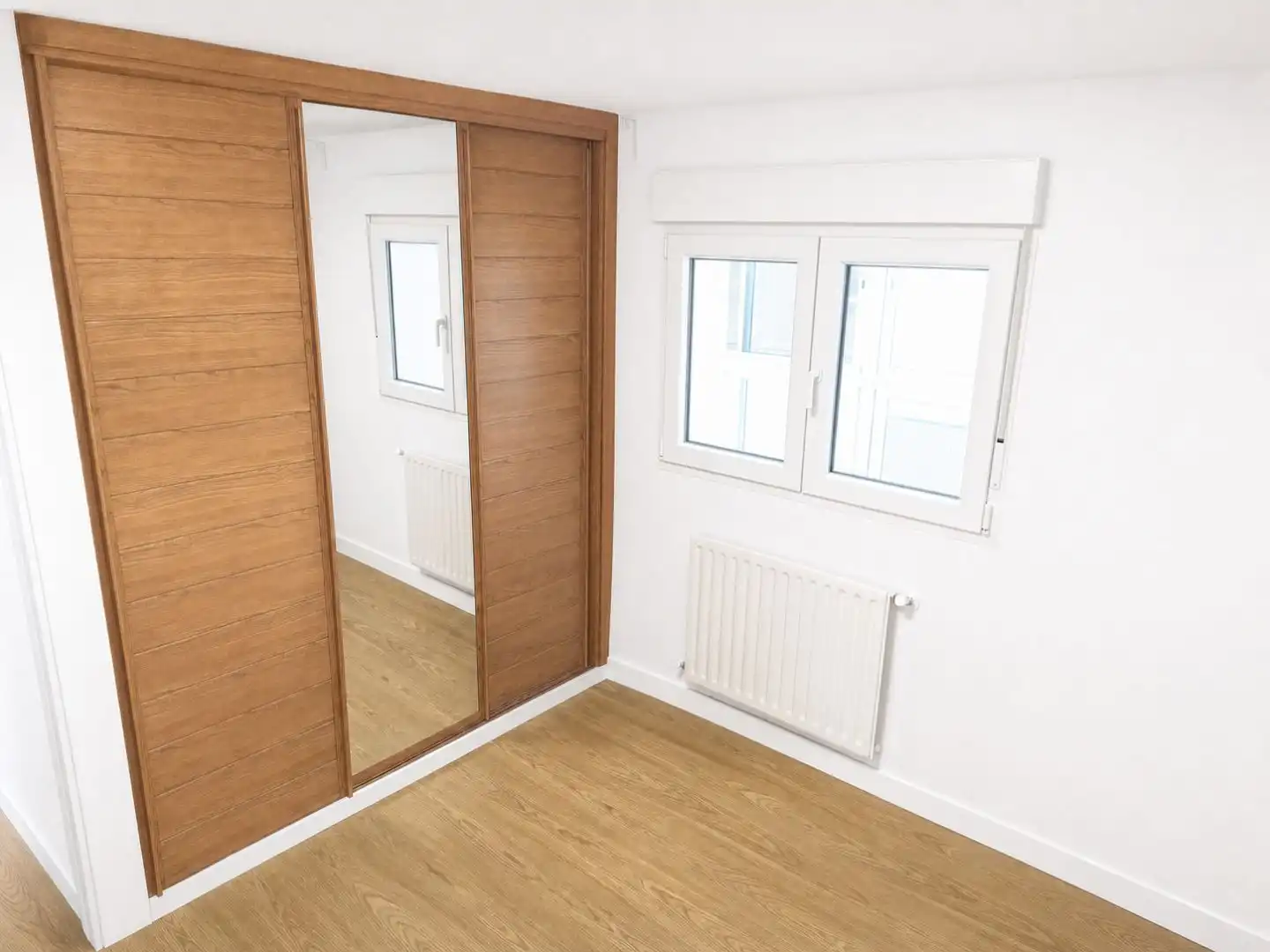 Schlafzimmer von Wohnung zur Miete in  Madrid Capital mit Klimaanlage und Terrasse