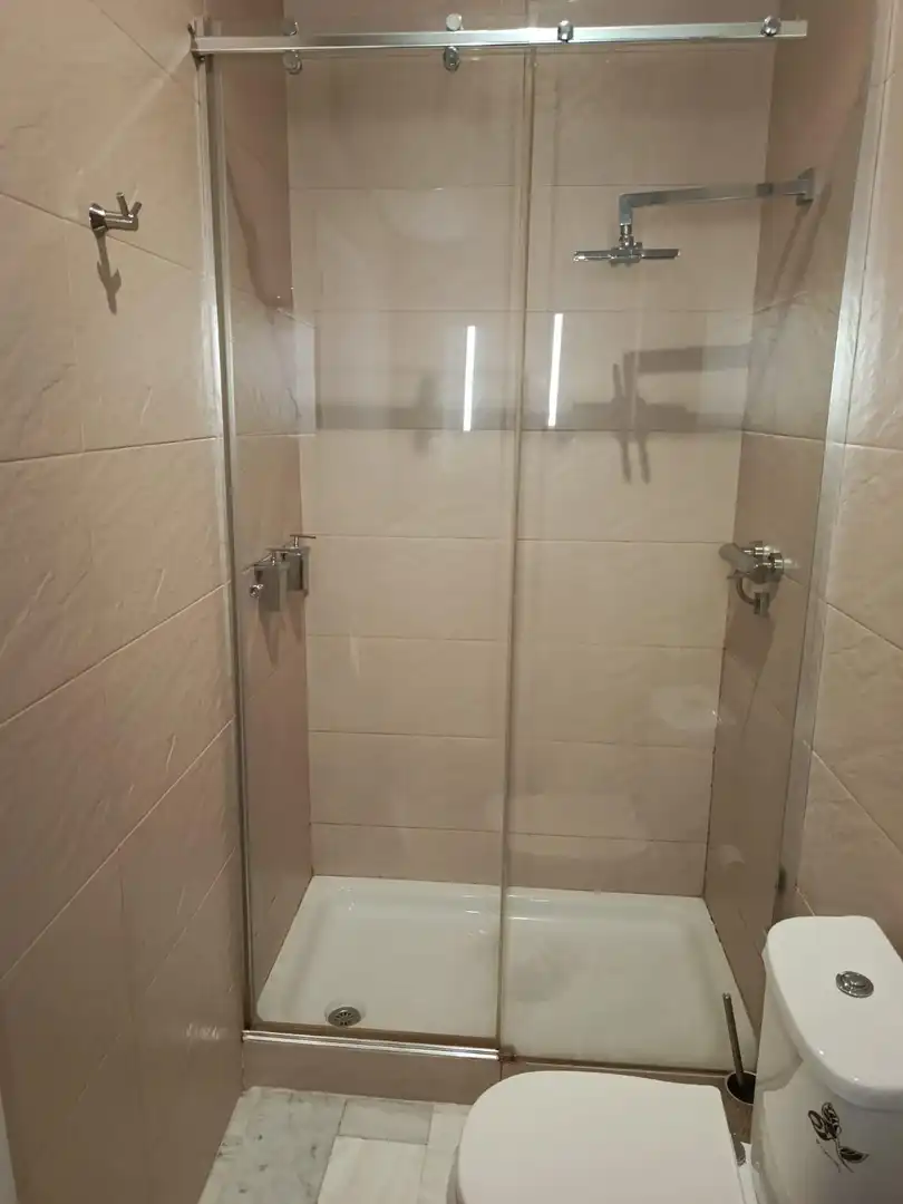 Baño de Ático en venta en Sevilla con Aire acondicionado y Terraza
