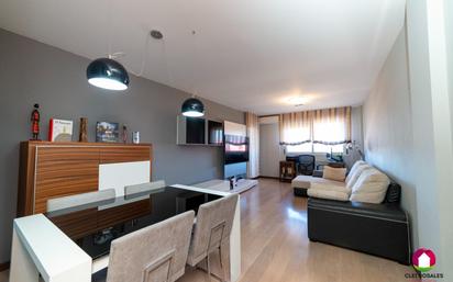 Living room of Flat for sale in  Zaragoza Capital  with Heating, Terrace and Storage room