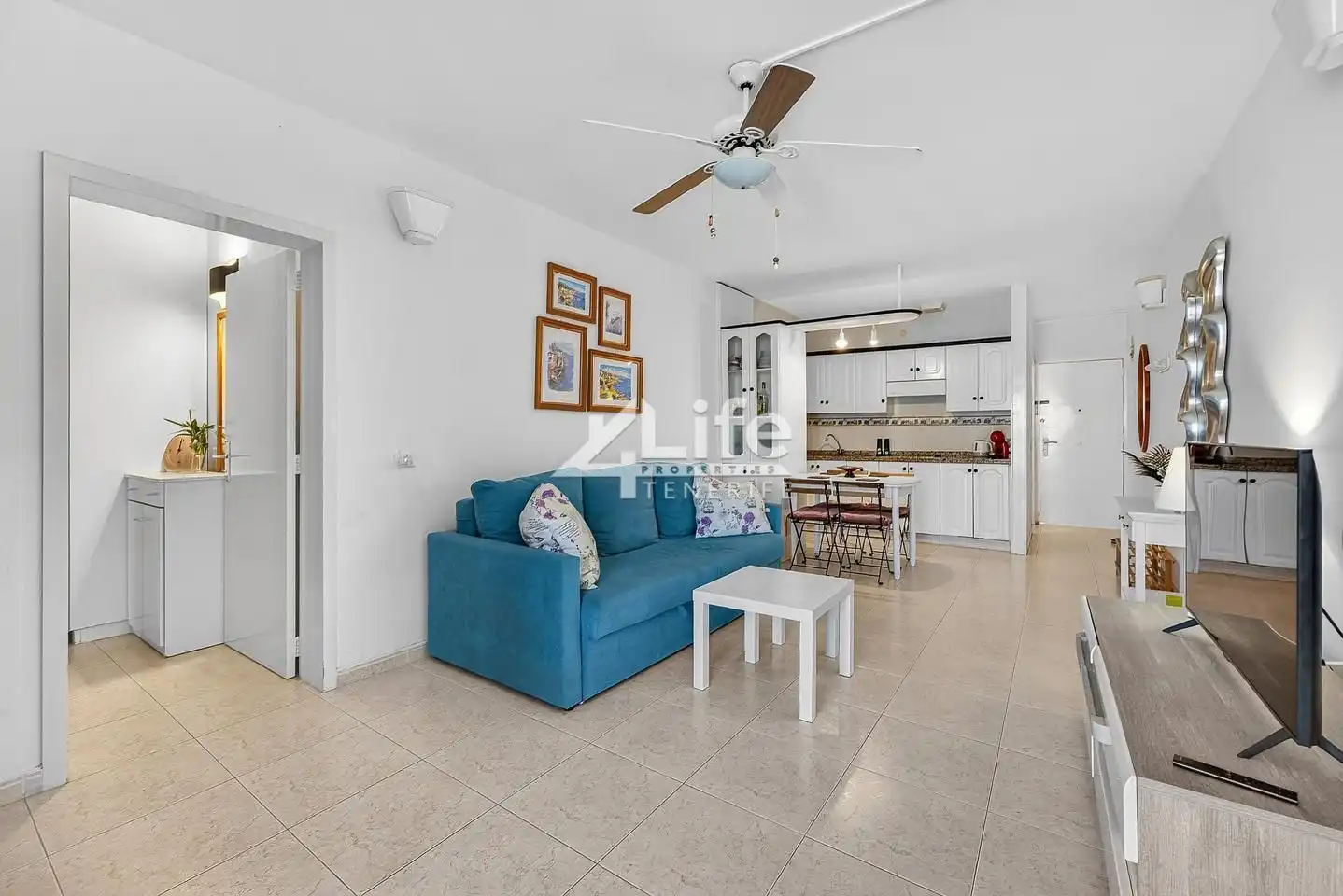 Vista exterior de Piso en venta en Arona con Terraza y Amueblado