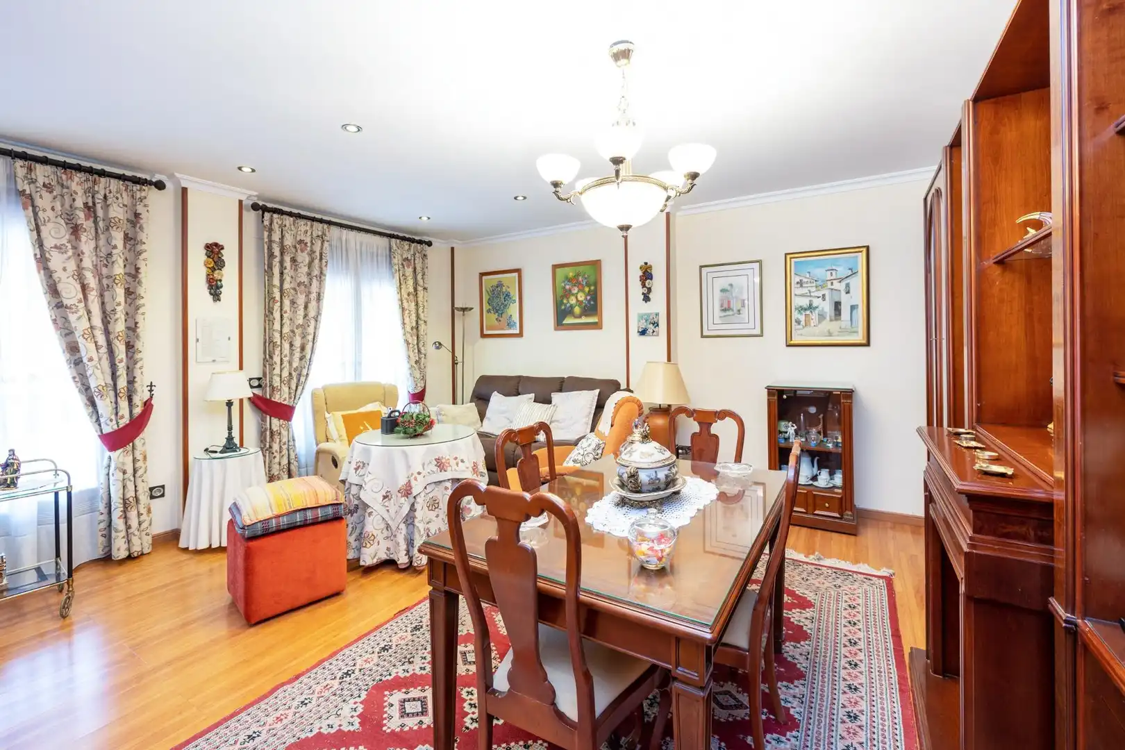 Casa o xalet en venda a BRUSELAS, 16, Barrio de Zaidín