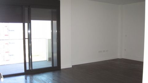 Foto 3 de Piso de alquiler en Poniente-Norte - Miralbaida - Parque Azahara, Córdoba Capital