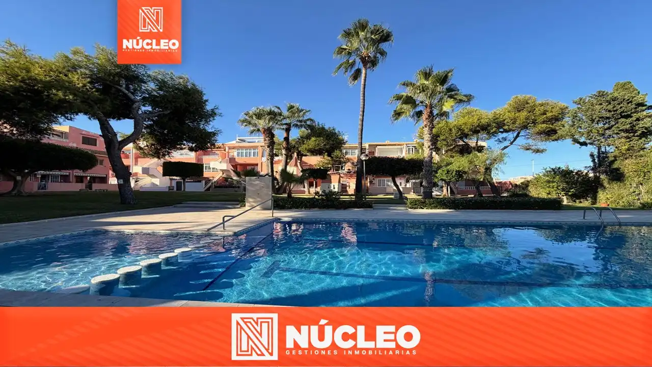 Penthouse mit Pool zum Verkauf in Calle Doctor Waksman 47