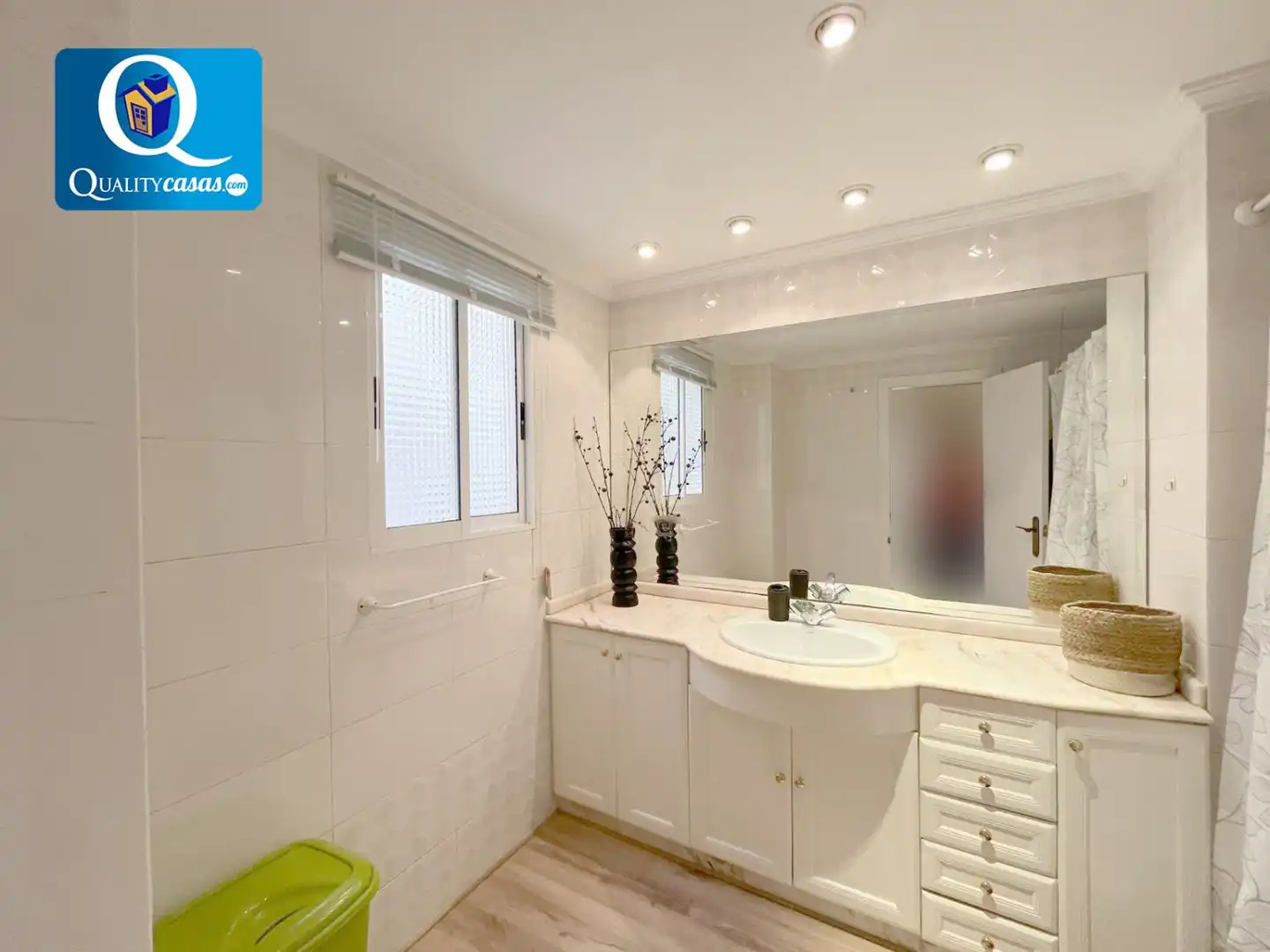 Bathroom of Flat for sale in Sant Joan d'Alacant