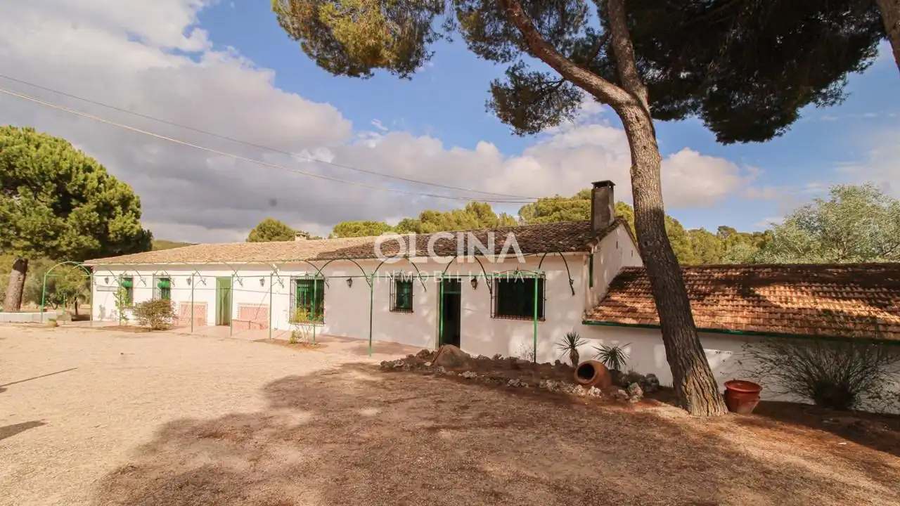 Country house for sale in Ibi, imagen 2
