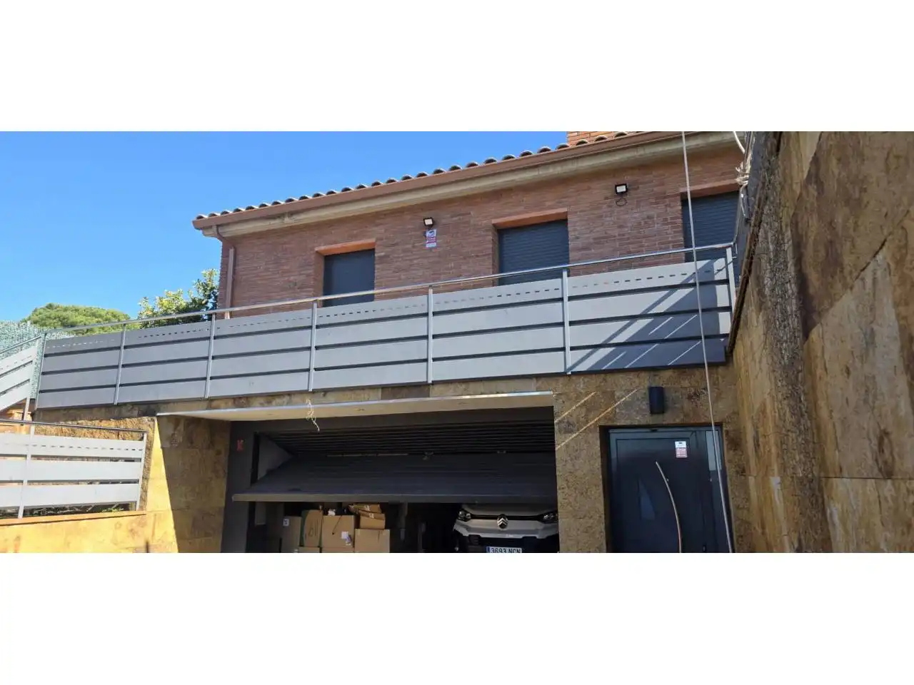 Terraza de Casa o chalet en venta en La Roca del Vallès con Aire acondicionado, Calefacción y Jardín privado