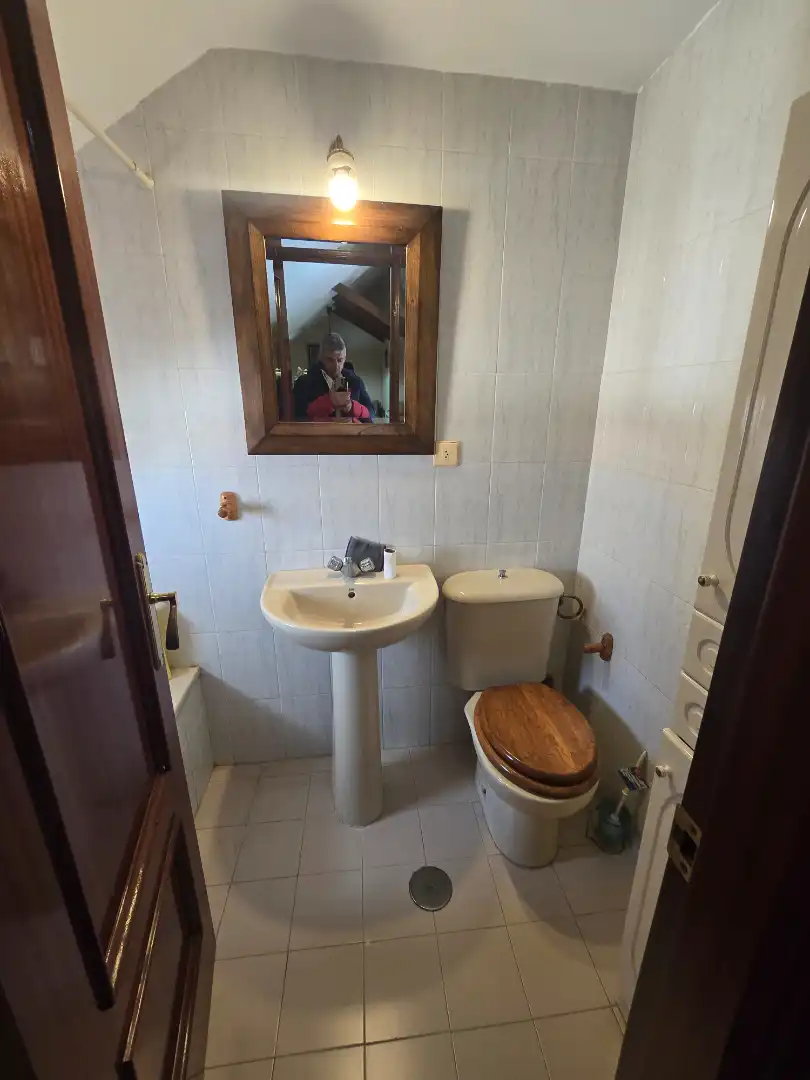 Baño de Piso en venta en Jaén con Aire acondicionado, Calefacción y Jardín privado