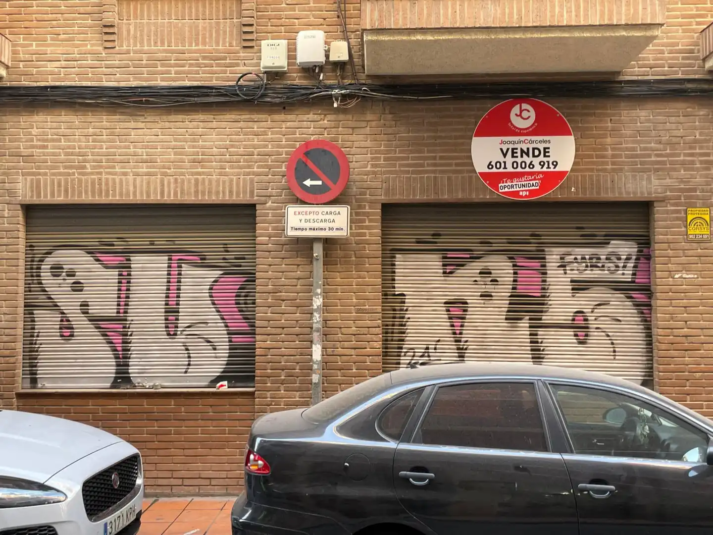 Vista exterior de Local en venta en Murcia