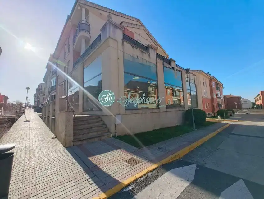 Business premises to rent in La Lastrilla