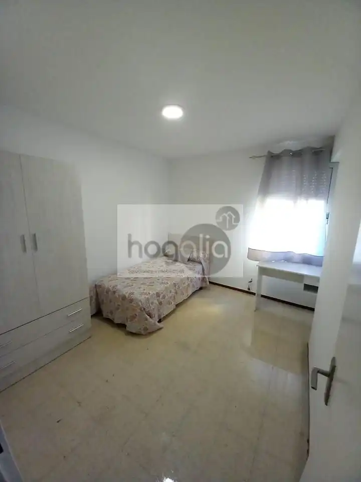 Wohnung zur Miete in Juan XXIII - Rochelambert