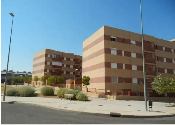Vista exterior de Pis en venda en Toledo amb Traster i Balcó