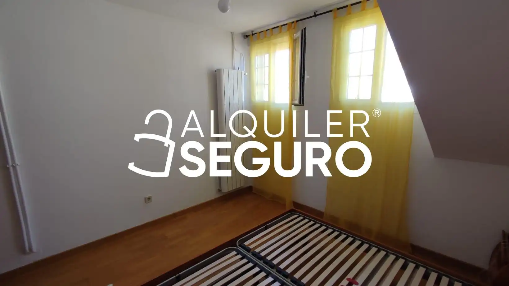 Schlafzimmer von Wohnung zur Miete in Fuente El Saz de Jarama mit Klimaanlage und Heizung