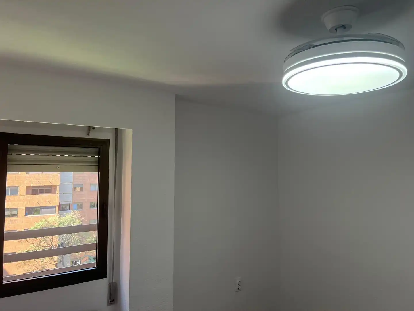 Bedroom of Flat for rent in Valencia  with Private garden, Terrace and Furnished