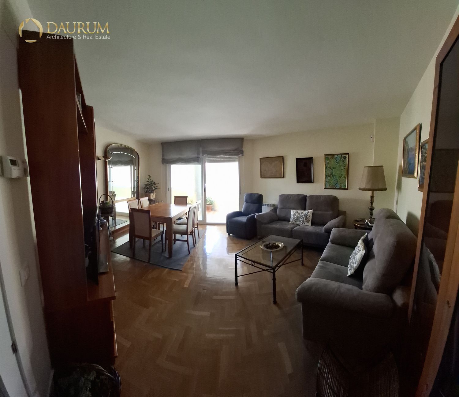 Sala d'estar de Pis en venda en  Madrid Capital amb Calefacció, Terrassa i Traster