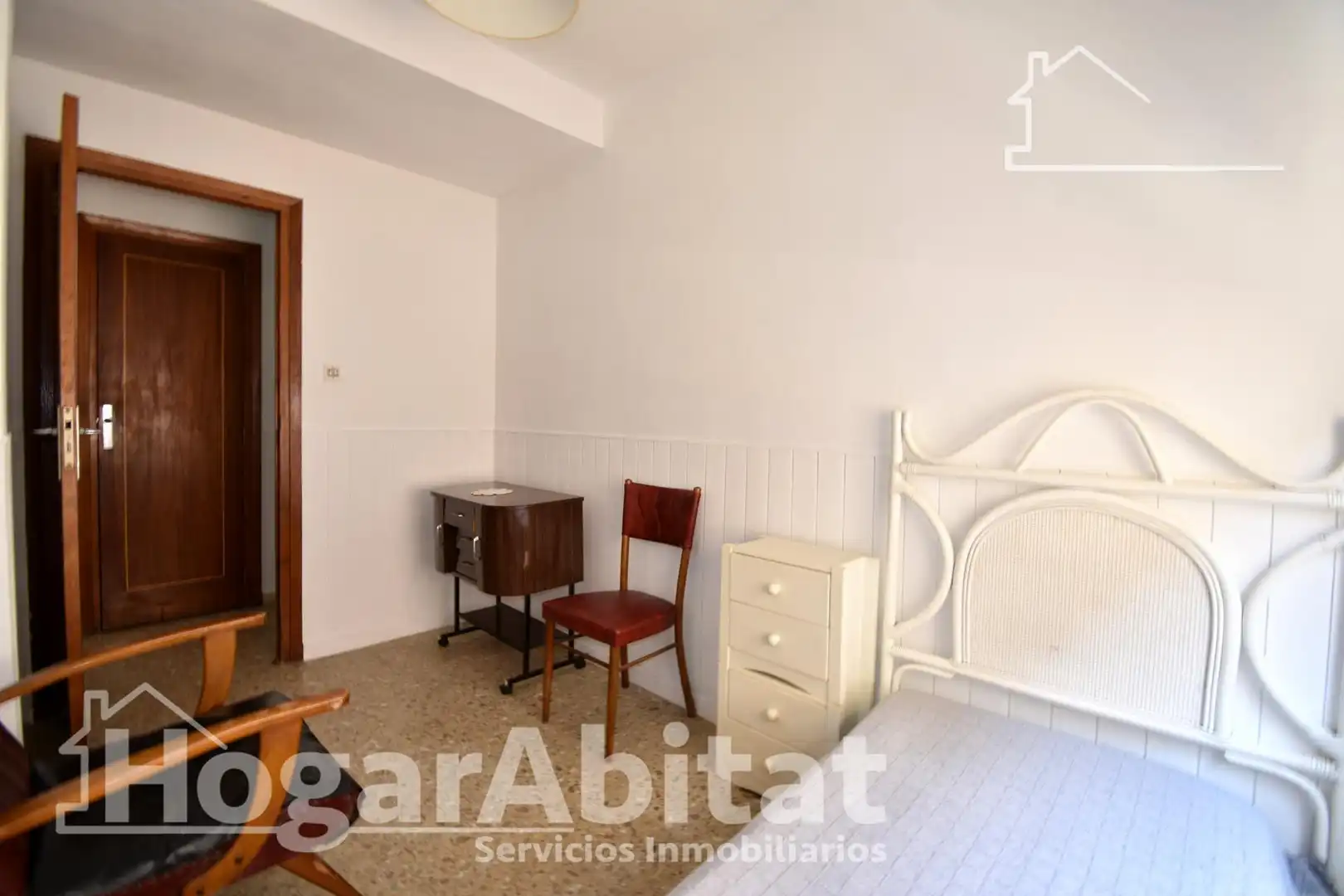 Bedroom of Flat for sale in Oliva  with Balcony