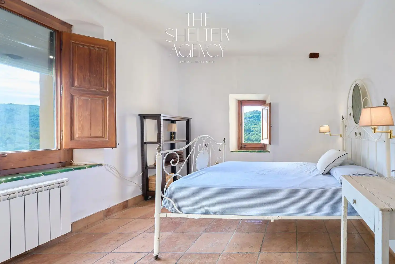 Habitación de Finca rústica en venta en Sant Pere de Ribes con Aire acondicionado, Jardín privado y Piscina comunitaria