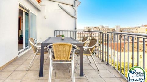 Ático estilo dúplex con vistas preciosas a 150m de la playa
