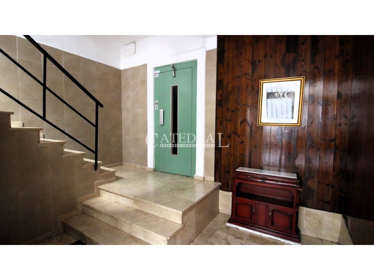 Piso de alquiler en  Sevilla Capital con Aire acondicionado, Calefacción y Parquet