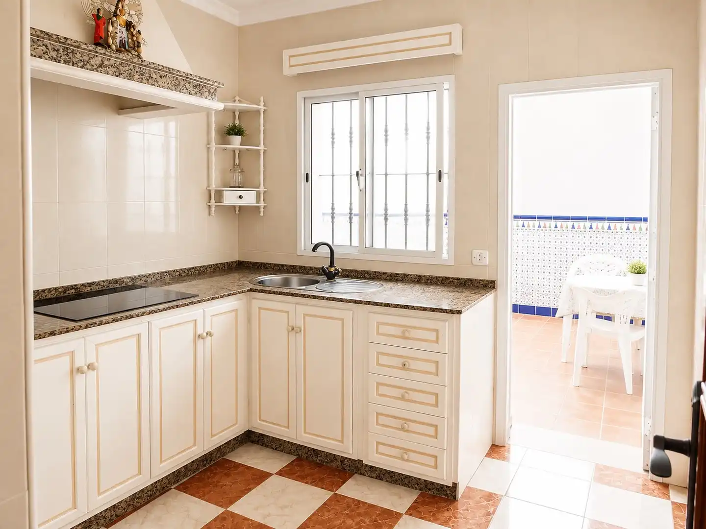 Cocina de Casa o chalet en venta en Sanlúcar de Barrameda con Terraza y Trastero