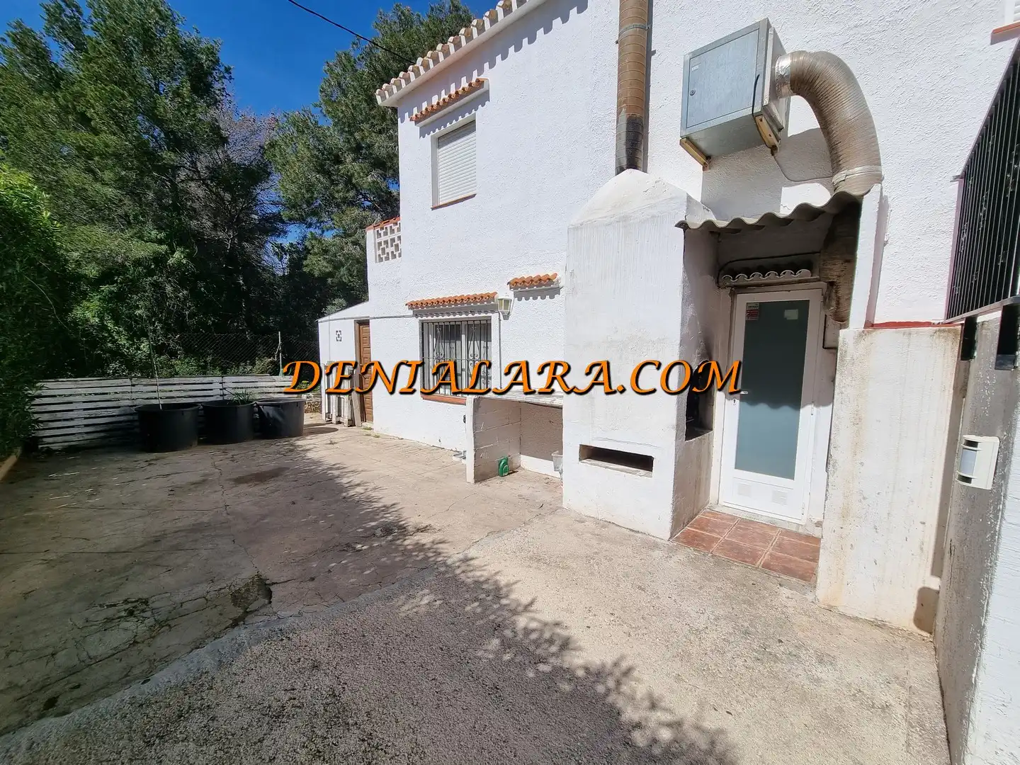 Exterior view of Houses for sale in Dénia  with Terrace, Storage room and Furnished