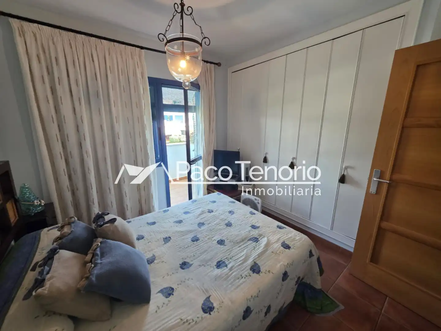 Schlafzimmer von Einfamilien-Reihenhaus zum Verkauf in Islantilla mit Terrasse, Möbliert und Waschmaschine