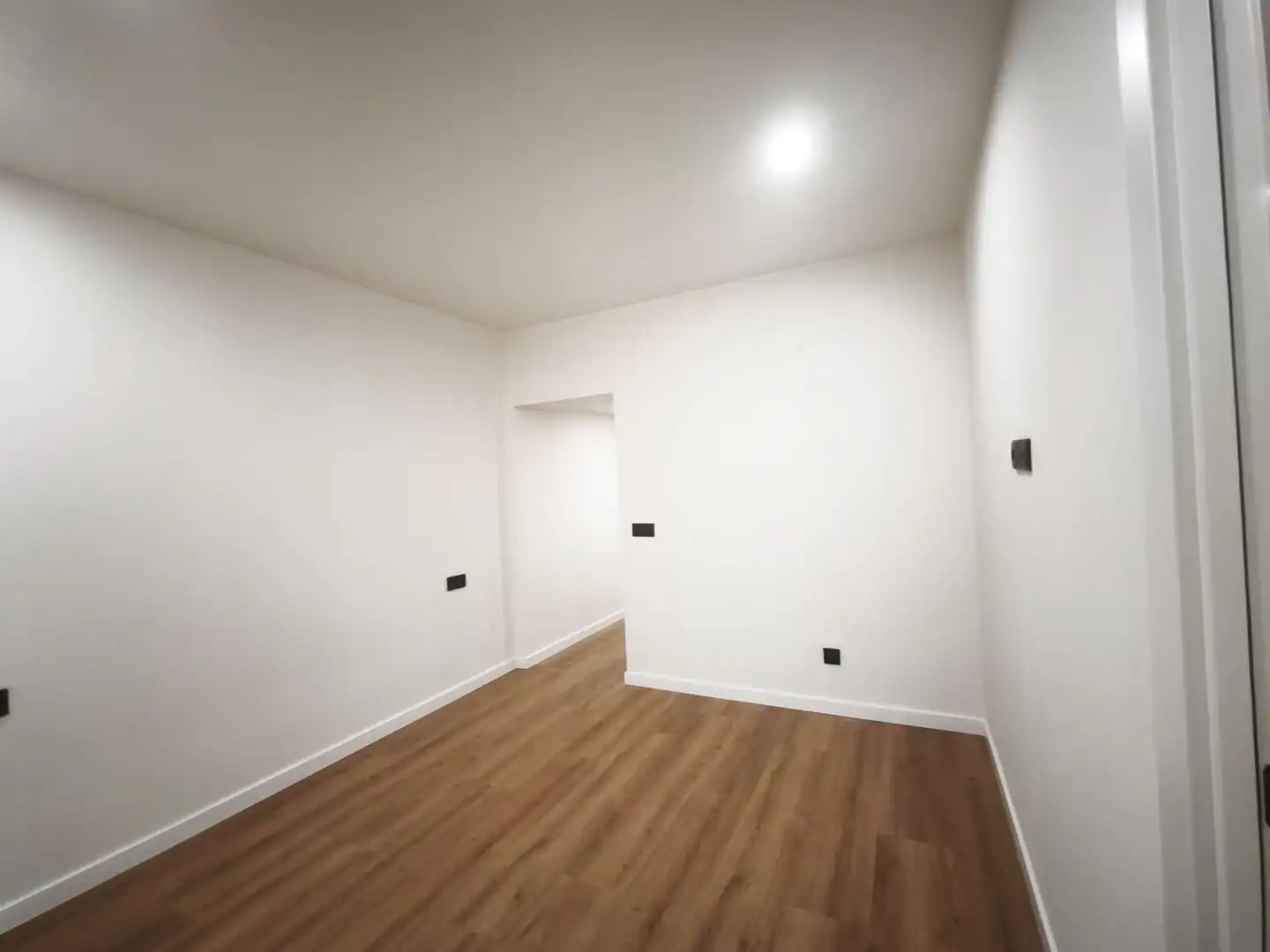 Ground floor for sale in Inca  with Air Conditioner and Heating